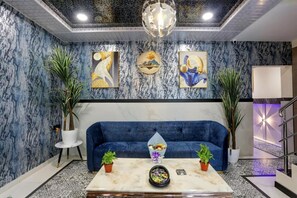 Interior - Diamond Hotel  (MUMBAI)