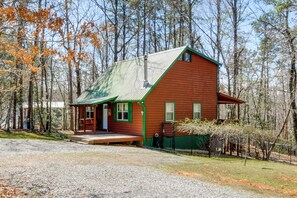 House (3 Bedrooms) | Interior - Pets Welcome! Dahlonega Gem w/ Deck, 9 Mi to Town (Dahlonega)
