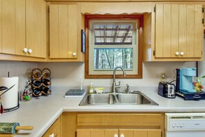 House (3 Bedrooms) | Interior - Pets Welcome! Dahlonega Gem w/ Deck, 9 Mi to Town (Dahlonega)