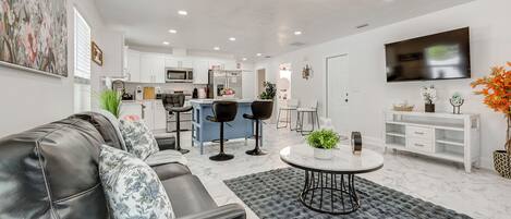 House (2 Bedrooms) | Front of property