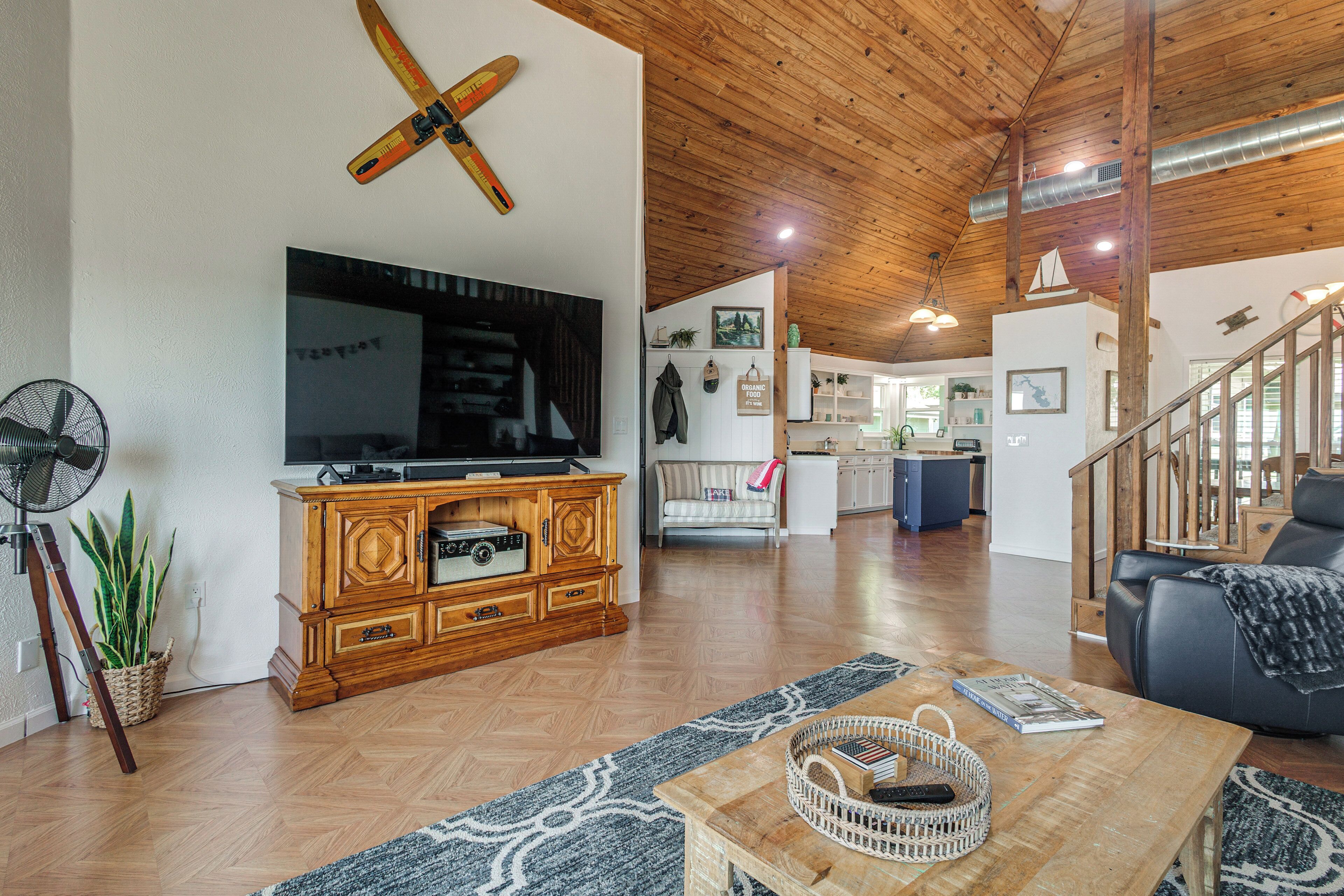 House (2 Bedrooms) | Interior