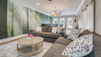 House (1 Bedroom) | Interior