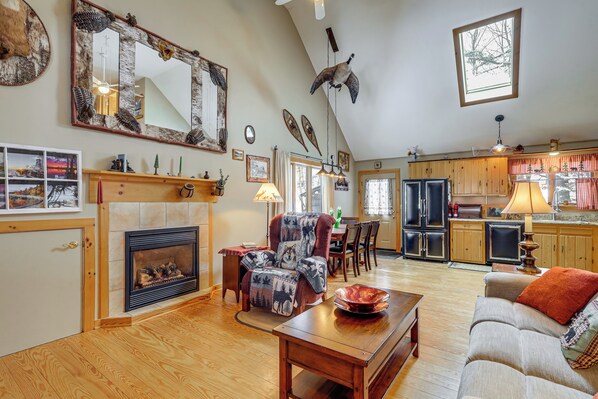 House (3 Bedrooms) | Interior - All-season Family Retreat w/ Dock on Loon Lake! (Chestertown)