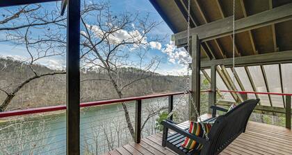 Fun w/ Family! Lakefront Gem in Jamestown w/ Dock