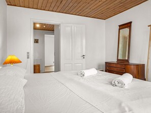 House | Interior - 4 Star Holiday Home in Lokken (Lokken)