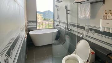 Doppelzimmer zur Einzelnutzung, Bergblick | Badezimmer