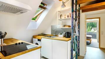 Kühlschrank, Ofen, Herdplatte, Geschirrspüler