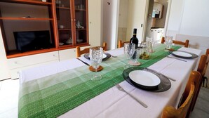 Uklassifisert bilde, 2 av 39, knapp