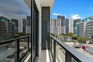 Property grounds - Sleek Studio • Balcony • Near FIFA Fan Fest (Miami)