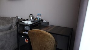 Double Room, Balcony, Mountain View | Interior - BMG Hotel  (Goris)