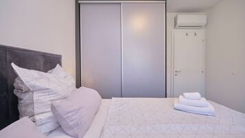 Classic Apartment, Balcony, Beach View | In-room safe, iron/ironing board, free WiFi, bed sheets