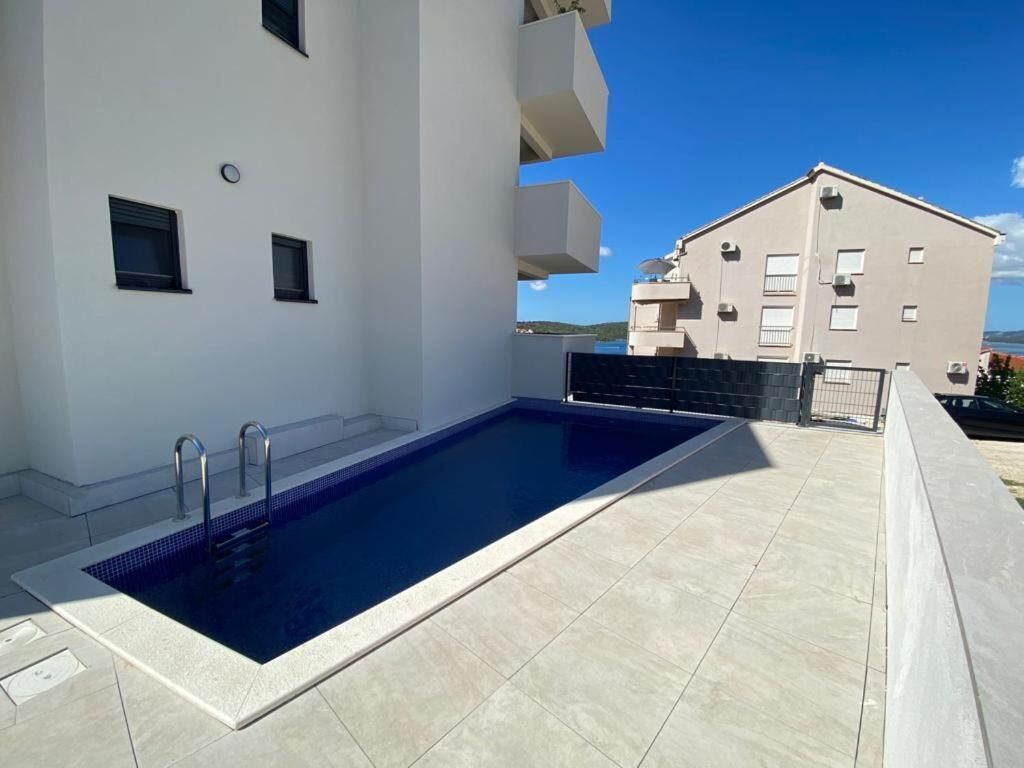 Classic-Apartment, Balkon, Strandblick | Pool
