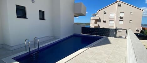 Classic-Apartment, Balkon, Strandblick | Pool