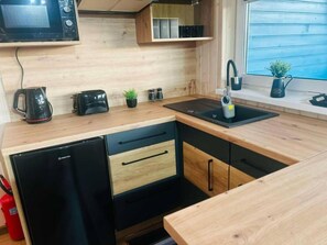 House | Private kitchen - Comfortable Holiday Home, Pool, Sauna, Jacuzzi (gmina Brzuze)