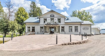 Radalla Resort