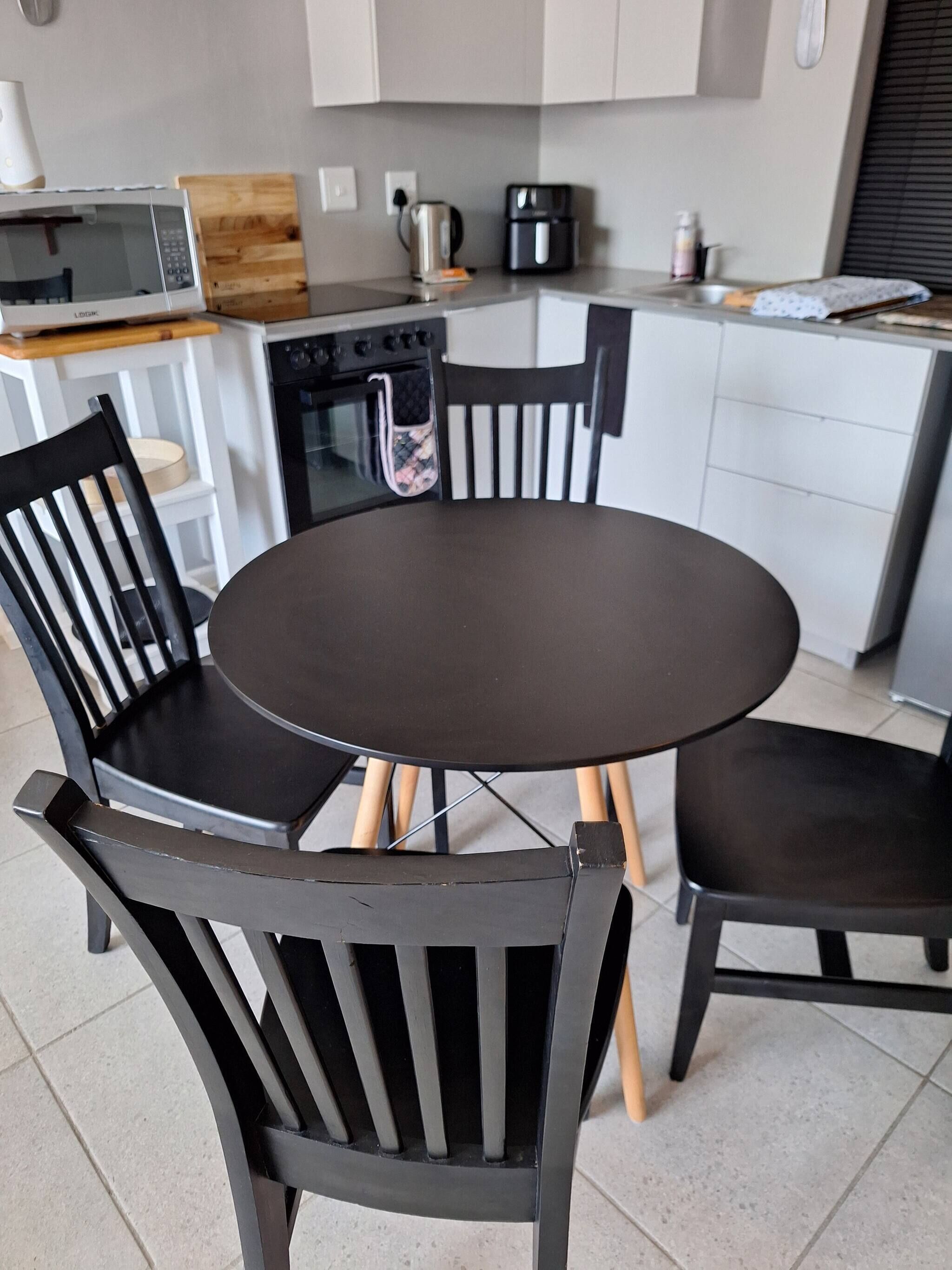 Apartamento, 2 quartos, varanda | Opções para refeição