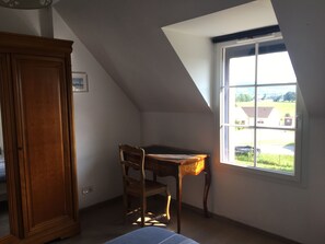 Interior - House 8 persons (Laviron)