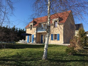 Exterior - House 8 persons (Laviron)
