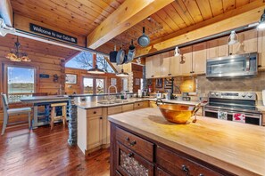 Private kitchen - Lakefront house in Lexington:Fishing,Boating & BBQ (Lexington)
