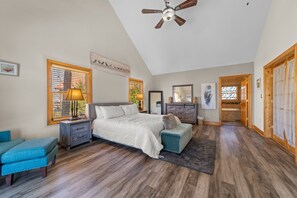 3 bedrooms, iron/ironing board, WiFi, bed sheets - Lakefront house in Lexington:Fishing,Boating & BBQ (Lexington)