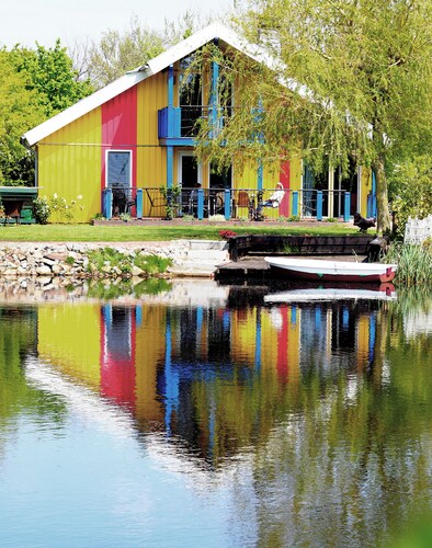 Scandinavian vacation home by the lake