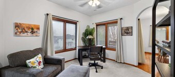 寧靜林肯寶石三臥室帶車庫之家飯店  