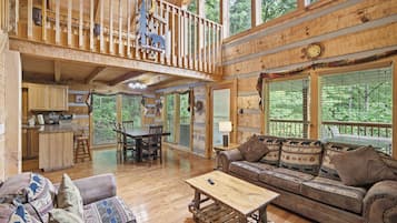 Ferienhütte, 2 Schlafzimmer | Wohnbereich | Smart-TV