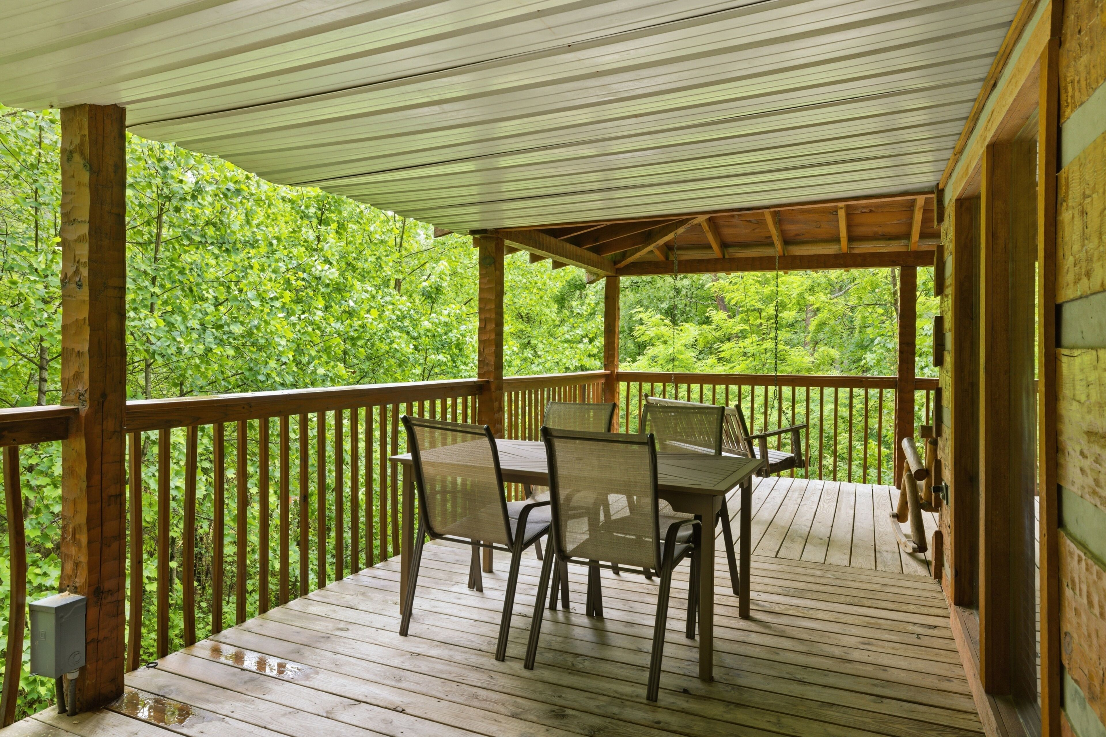 Cabin, 2 Bedrooms | Outdoor dining