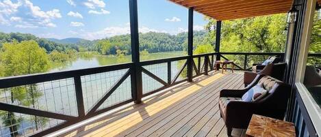 House, 3 Bedrooms | Property grounds