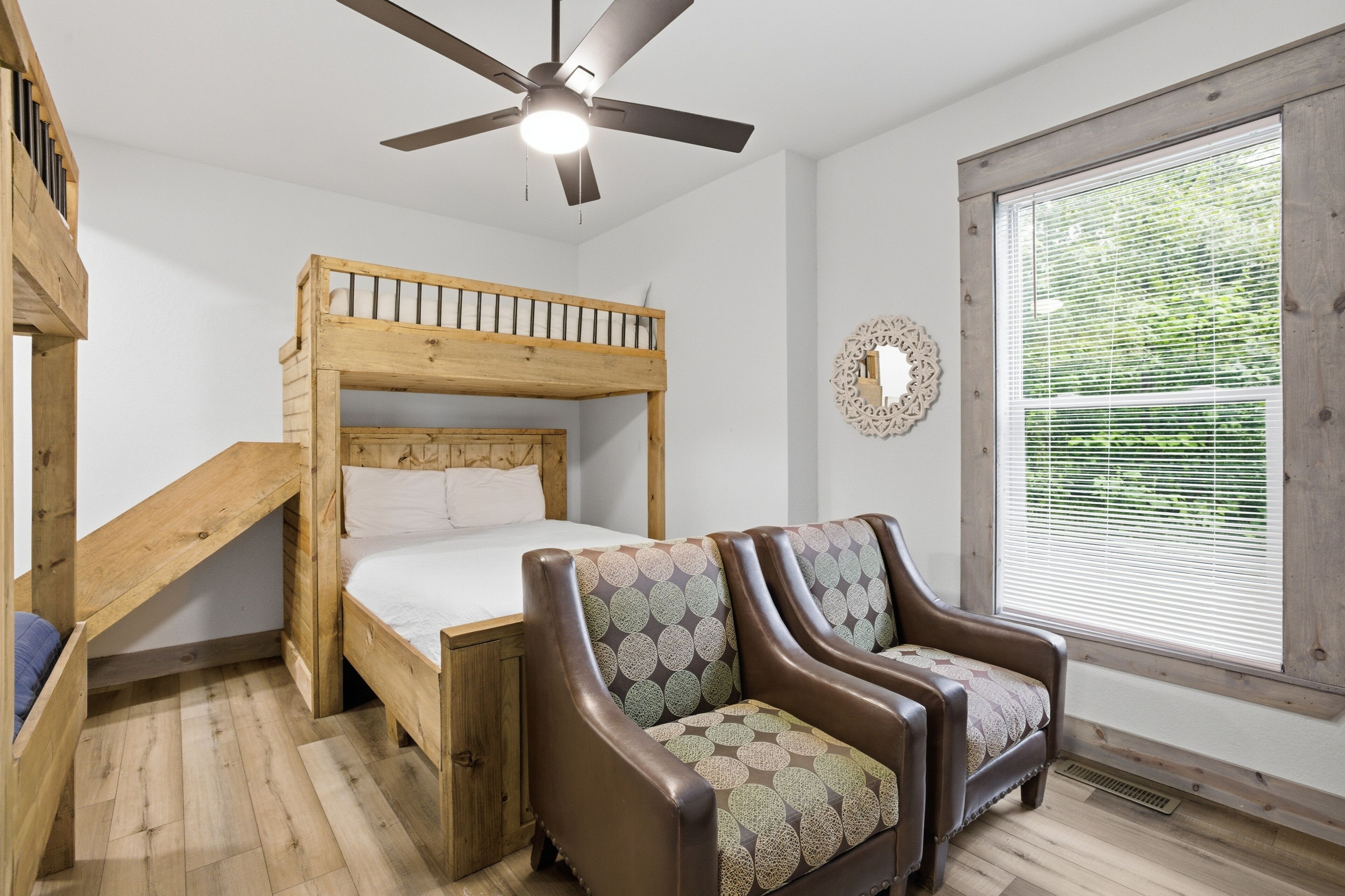 Cabin, 3 Bedrooms | 3 bilik tidur, Wi-fi percuma 