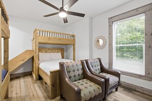 Cabin, 3 Bedrooms | 3 bedrooms, free WiFi