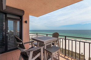 Outdoor dining - Unit 0703E a beautiful 2 bedroom and 2 bath unit (Orange Beach)