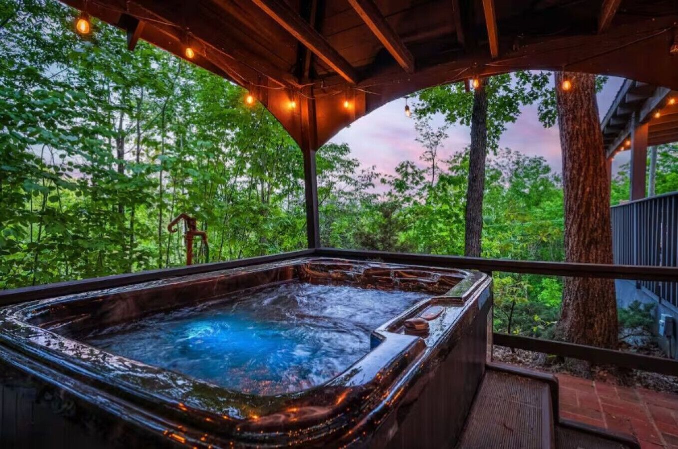 Bain à remous extérieur