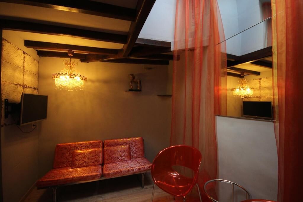 Deluxe Double or Twin Room | Interior