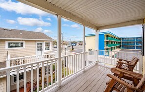 Property grounds - Great Location for Family fun at Jolly Roger and Boardwalk! (Ocean City)