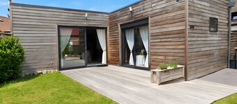 Chalet „Le Ch'ti Lecelles“ mit privater Terrasse und eigenem Garten