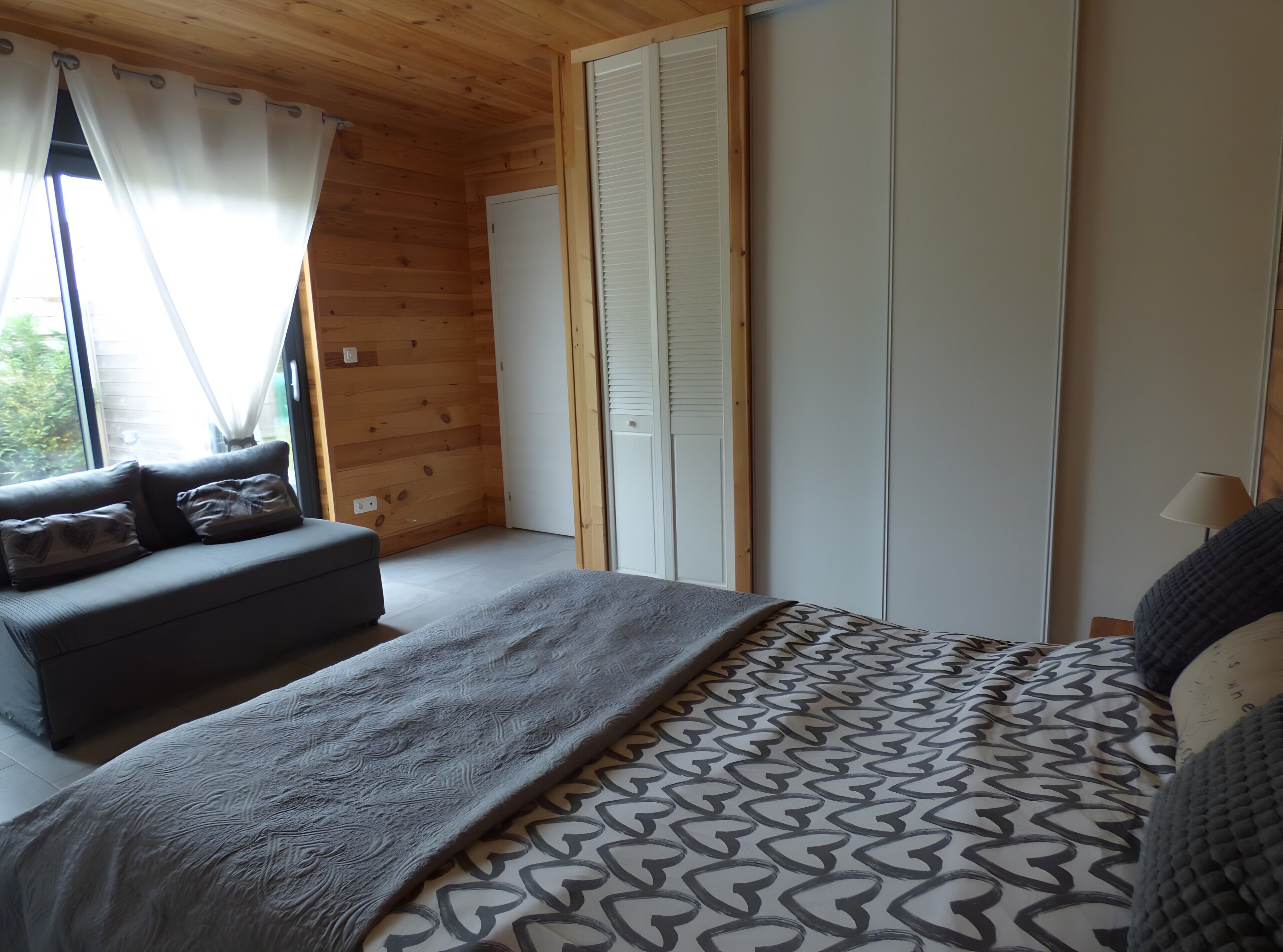 1 sovrum, strykjärn/strykbräda, sängkläder och rullstolsanpassning