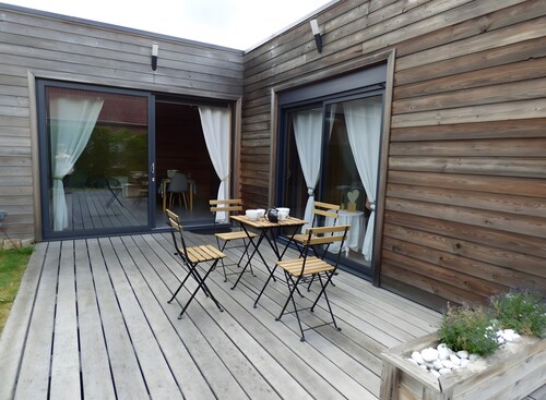 Chalet 'Le Ch'ti  Lecelles' with Private Terrace and Private Garden