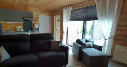 Chalet 'Le Ch'ti Lecelles' with Private Terrace and Private Garden