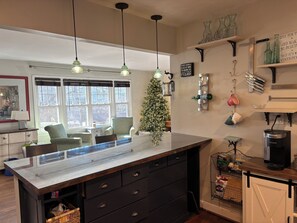 Interior - Decatur Home. Friendly walkable, safe neighborhood. Convenient to Downtown. (Decatur)