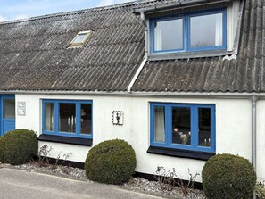 Exterior - 6 Person Holiday Home in Samso (Samsø)