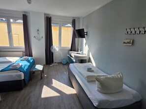 Triple Room - Elbhotel Dresden by Aurum (Dresden)