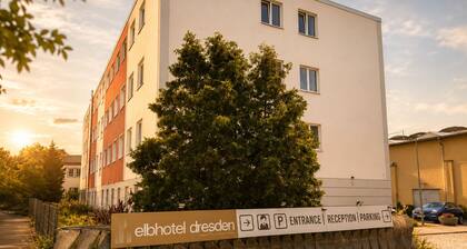 Elbhotel Dresden by Aurum