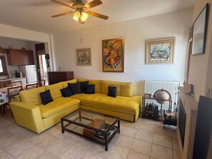 Living area - 3-bedroom villa in beautiful Possidi with spectacular sea view steps from beach (Possidi)