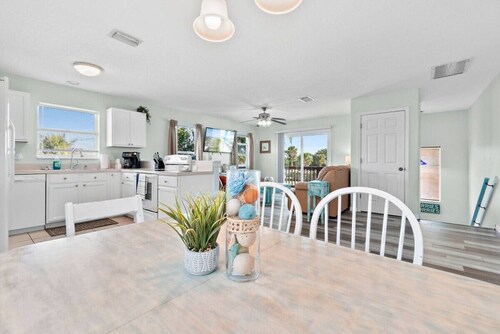 Beachfront Duplex 6BR/4BA – 16+ Guests – Paradise Park, Melbourne FL