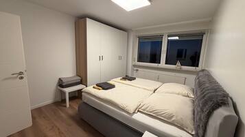 2 Schlafzimmer, WLAN, Bettwäsche