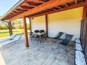 Outdoor dining - Apartment I Pini by Interhome (Bibbona)