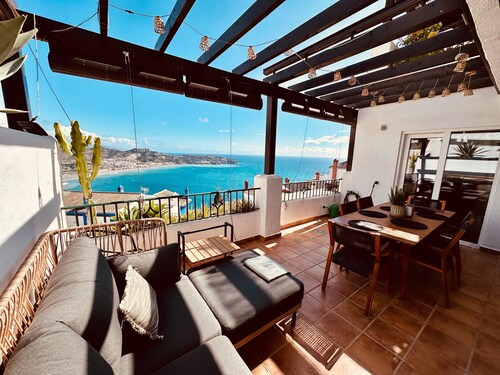 Holiday Home 'Casa Musse' with Private Terrace and Wi-Fi