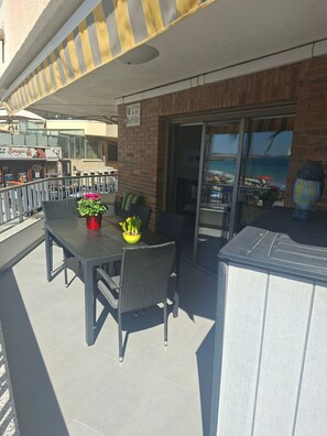 Apartment, 1 Bedroom, Smoking, Balcony | Balcony - A Beautiful Beachfront Flat for 4 People With a Lovely Terrace Overlooking sea (Torrevieja)
