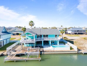 Exterior - Cozy Canal Casita with Coastal Vibes & Water Views (Rockport)